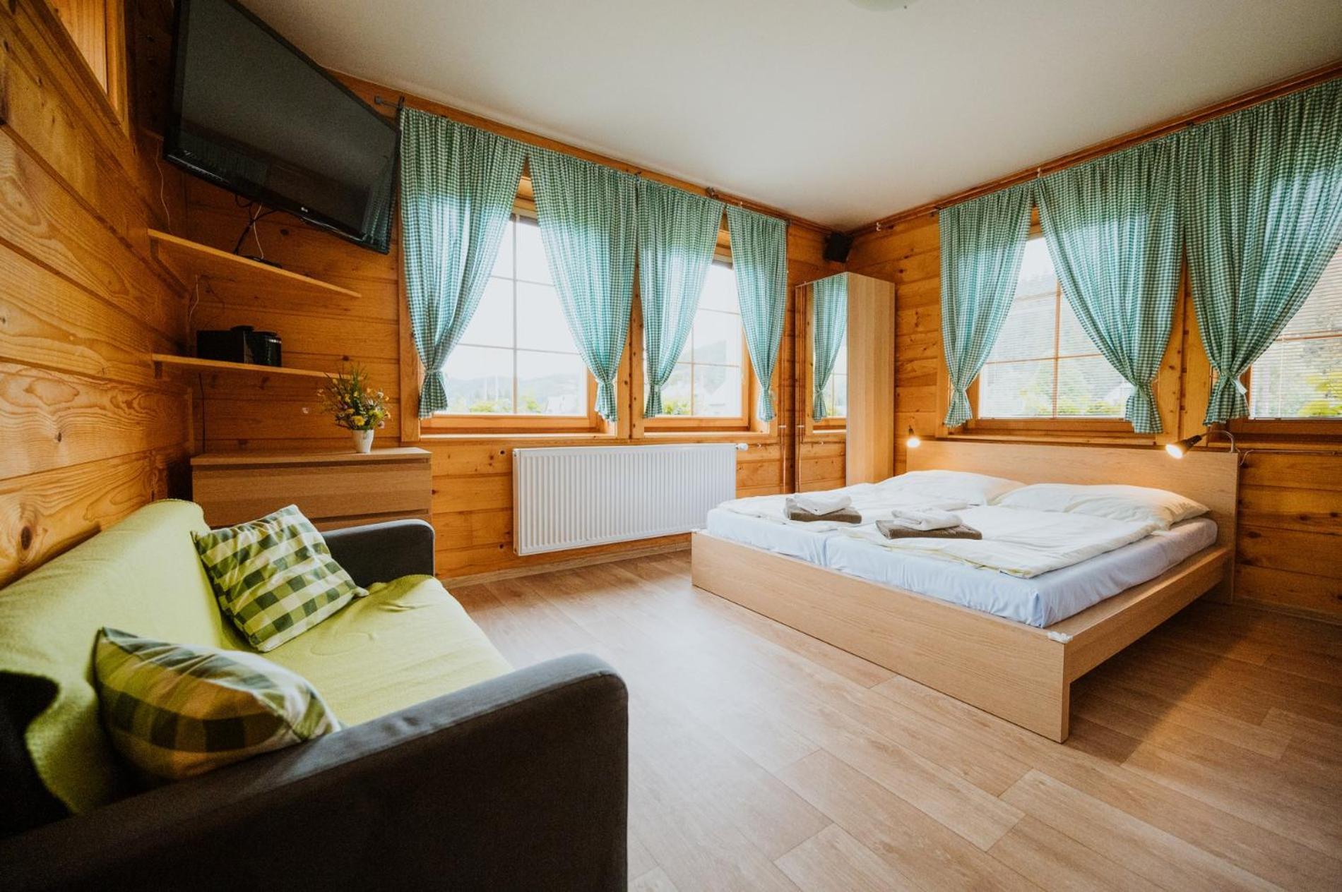 Apartmany Velké Karlovice Exteriör bild