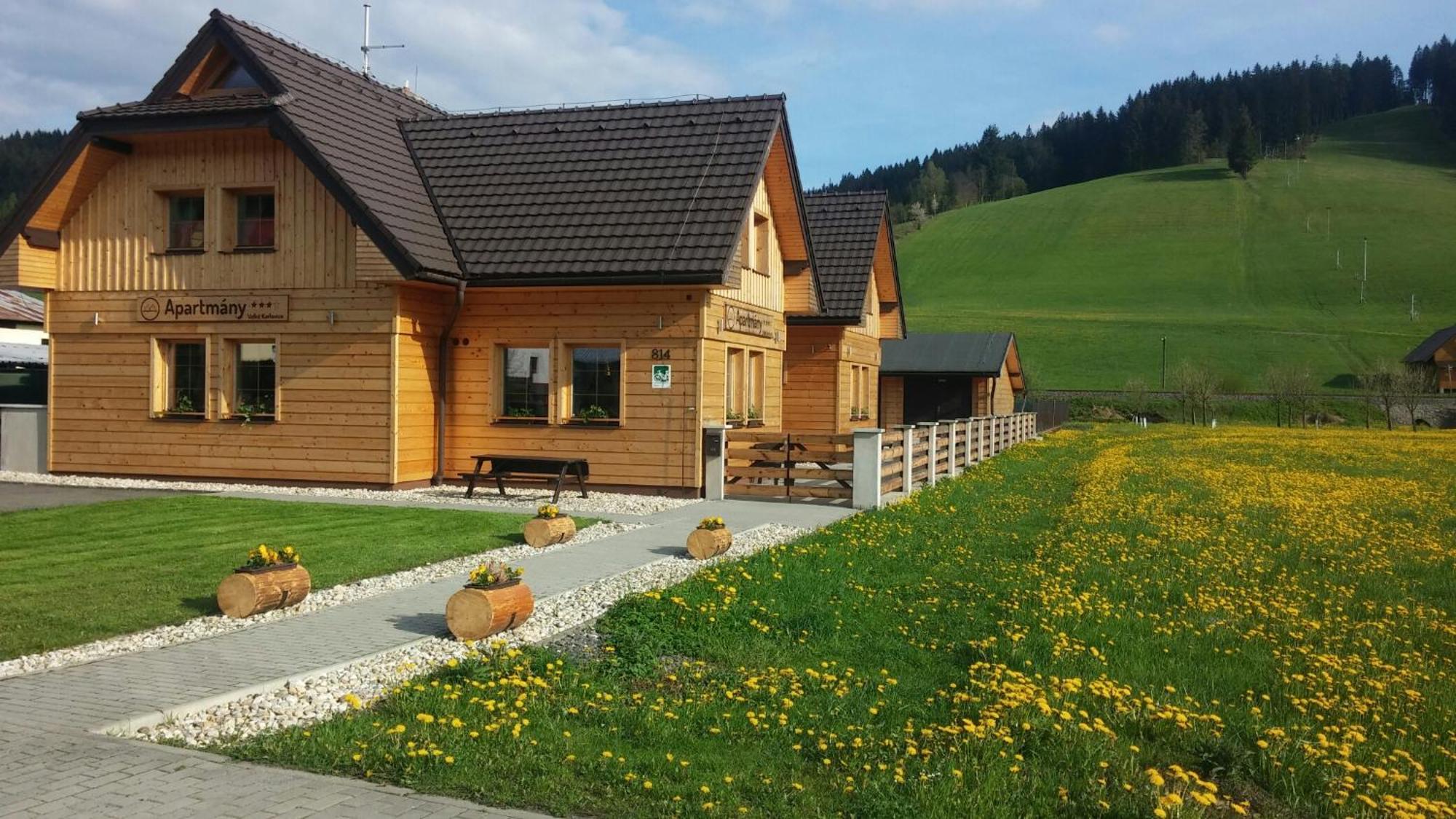 Apartmany Velké Karlovice Exteriör bild