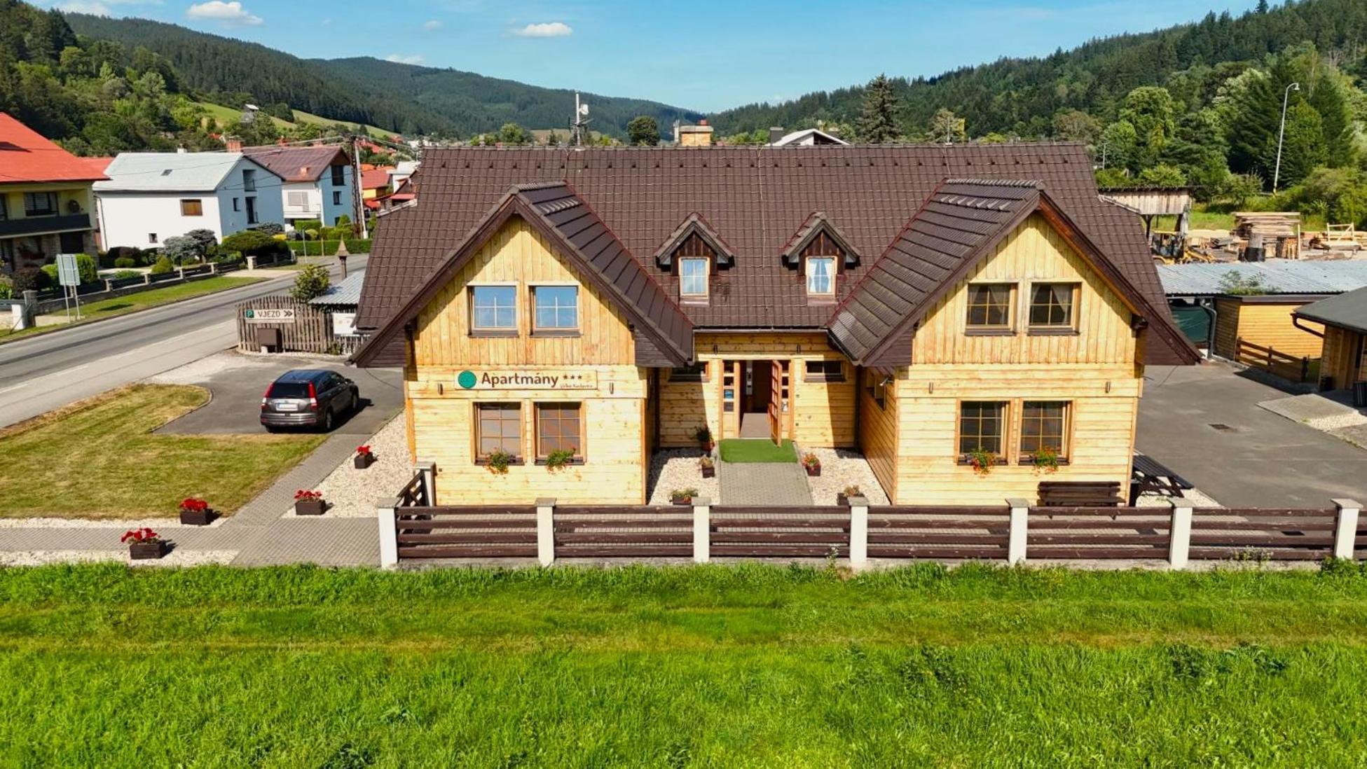 Apartmany Velké Karlovice Exteriör bild