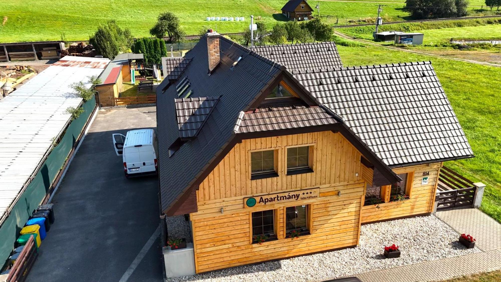 Apartmany Velké Karlovice Exteriör bild