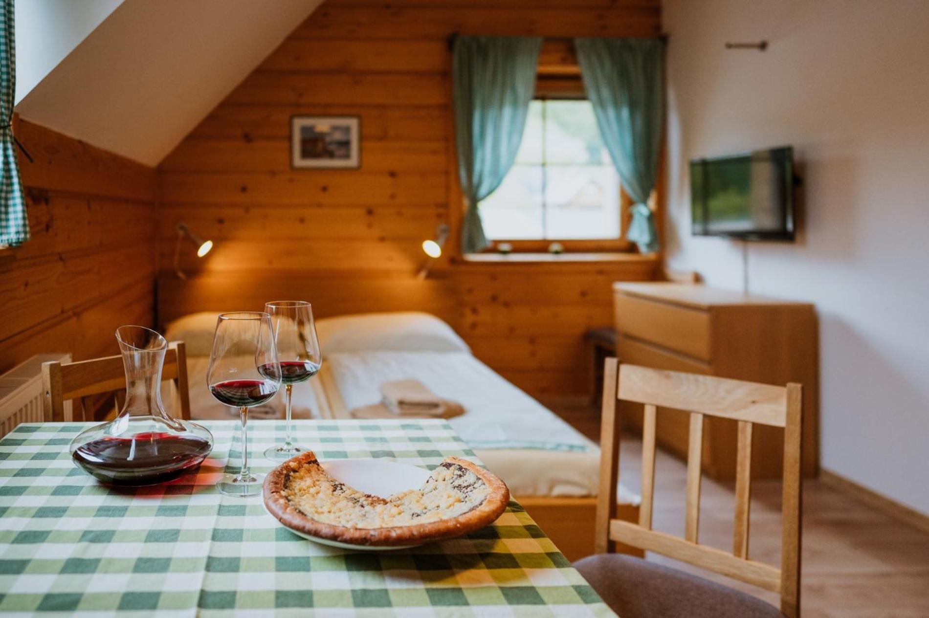 Apartmany Velké Karlovice Exteriör bild