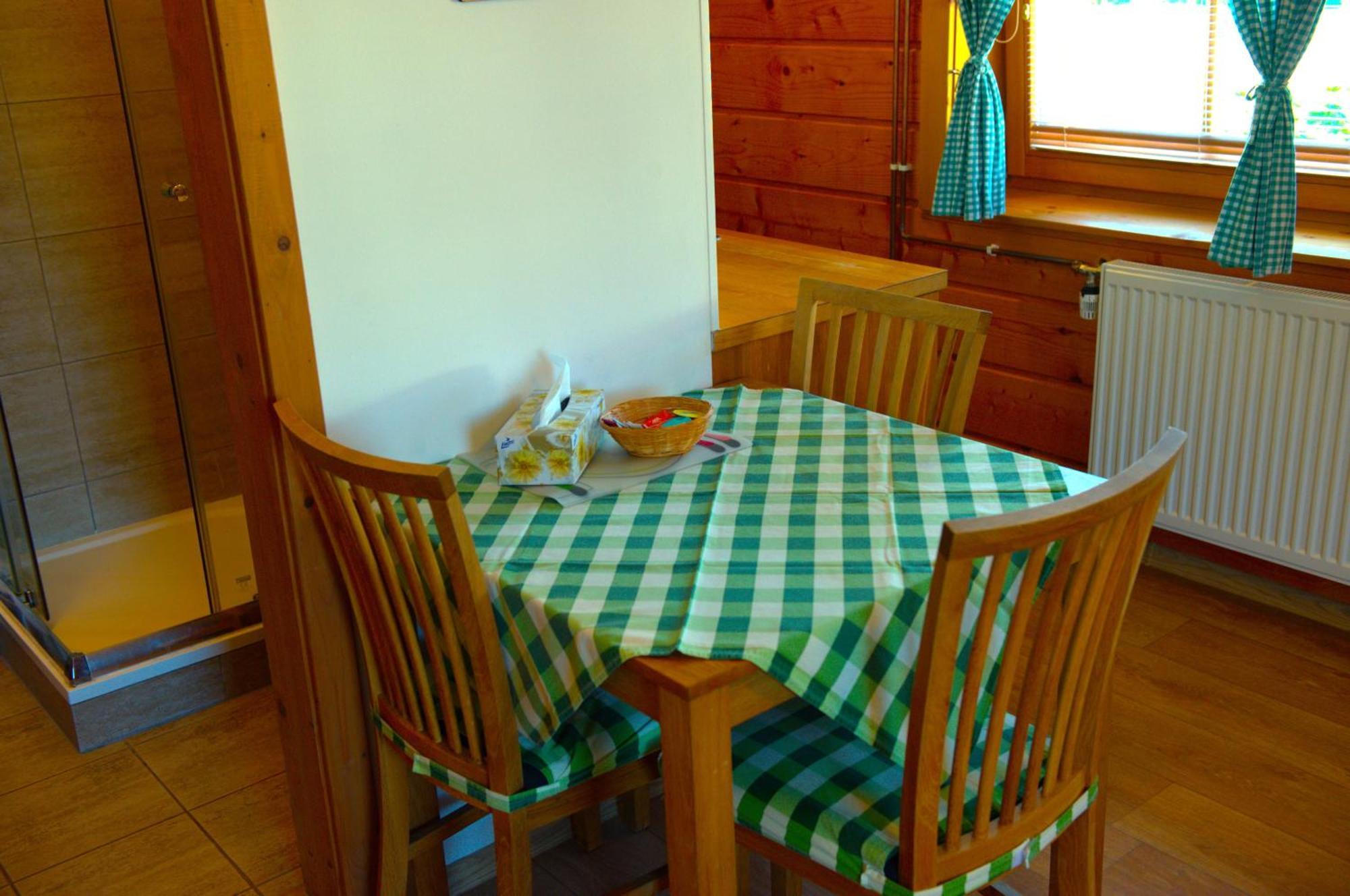 Apartmany Velké Karlovice Rum bild