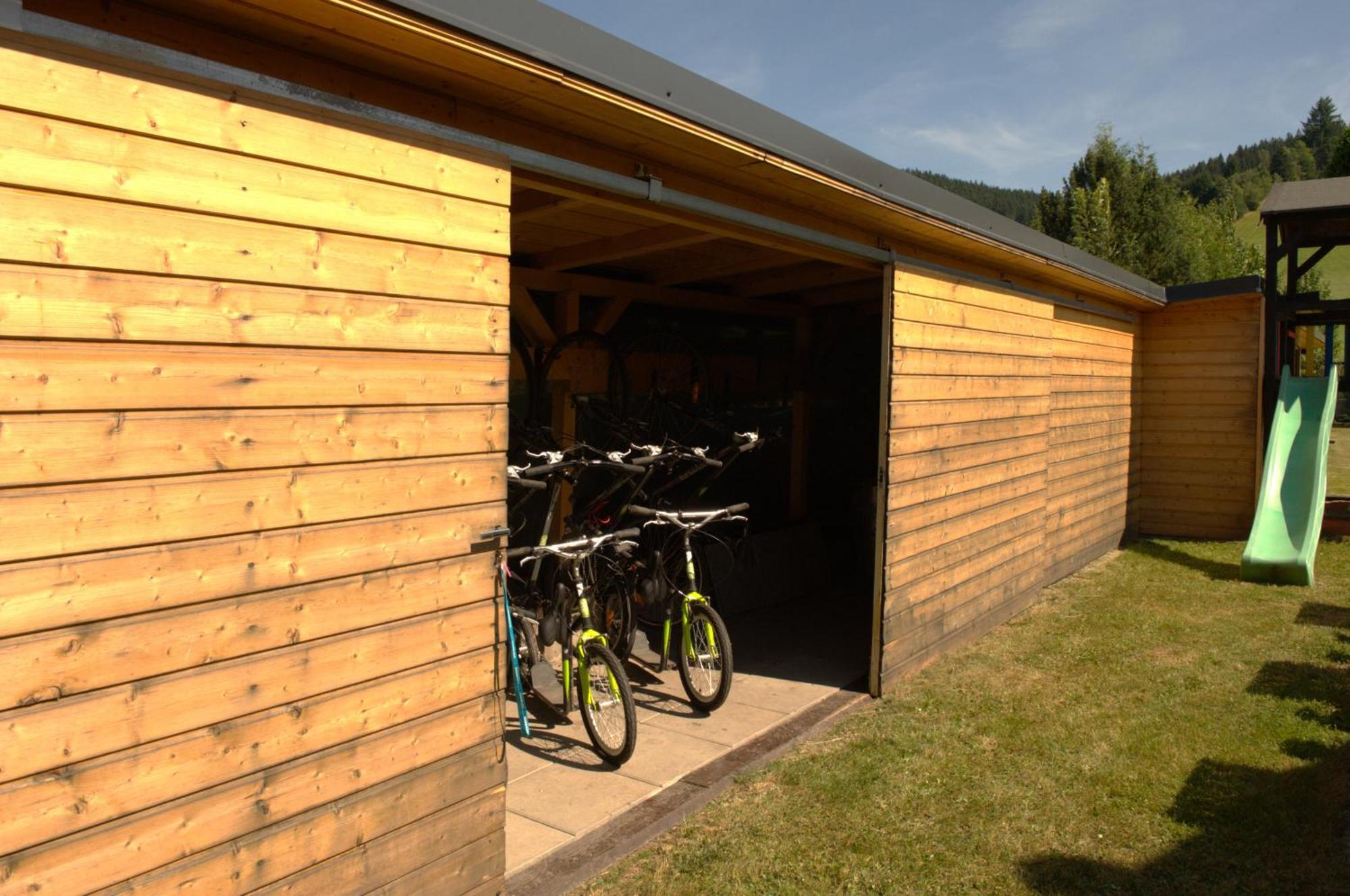 Apartmany Velké Karlovice Exteriör bild